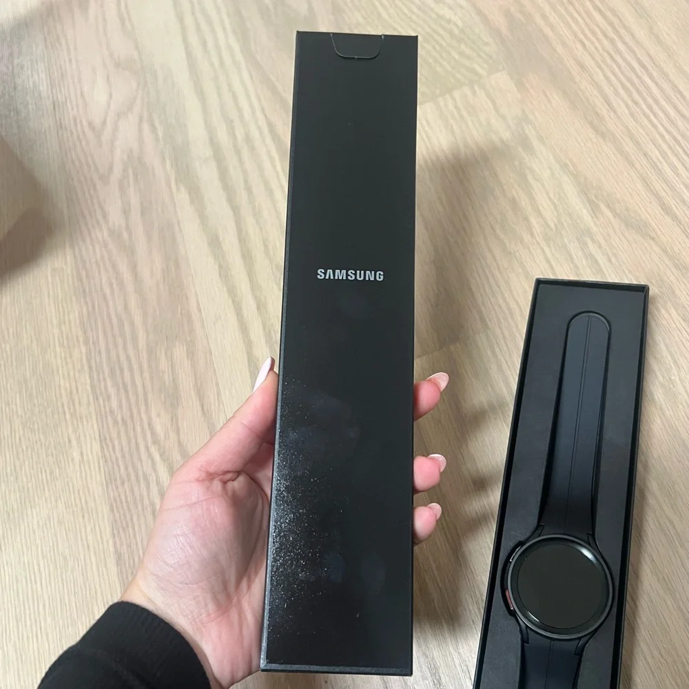 NEW Samsung Black Galaxy Watch 5 PRO Titanium Case
